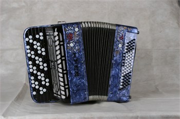 Тульская Гармонь BN-51-BL Баян ученический двухголосный "Тула", 77/46х80-II, синий BN-51-BL