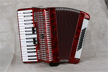 Тульская Гармонь A-3-RD Аккордеон "Тула" 34х72-III-5/2, красный A-3-RD
