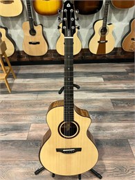 Covenant 600CTE гитара трансакустическая с чехлом 600CTE