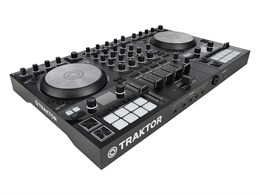 Native Instruments Traktor Kontrol S4 Mk3 DJ-контроллер Traktor Kontrol S4 Mk3